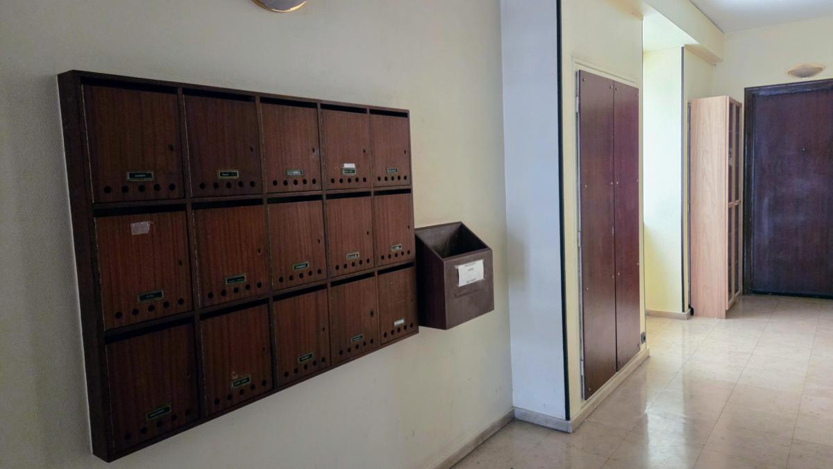 Exclusivité Commerce appartement cave + parking 