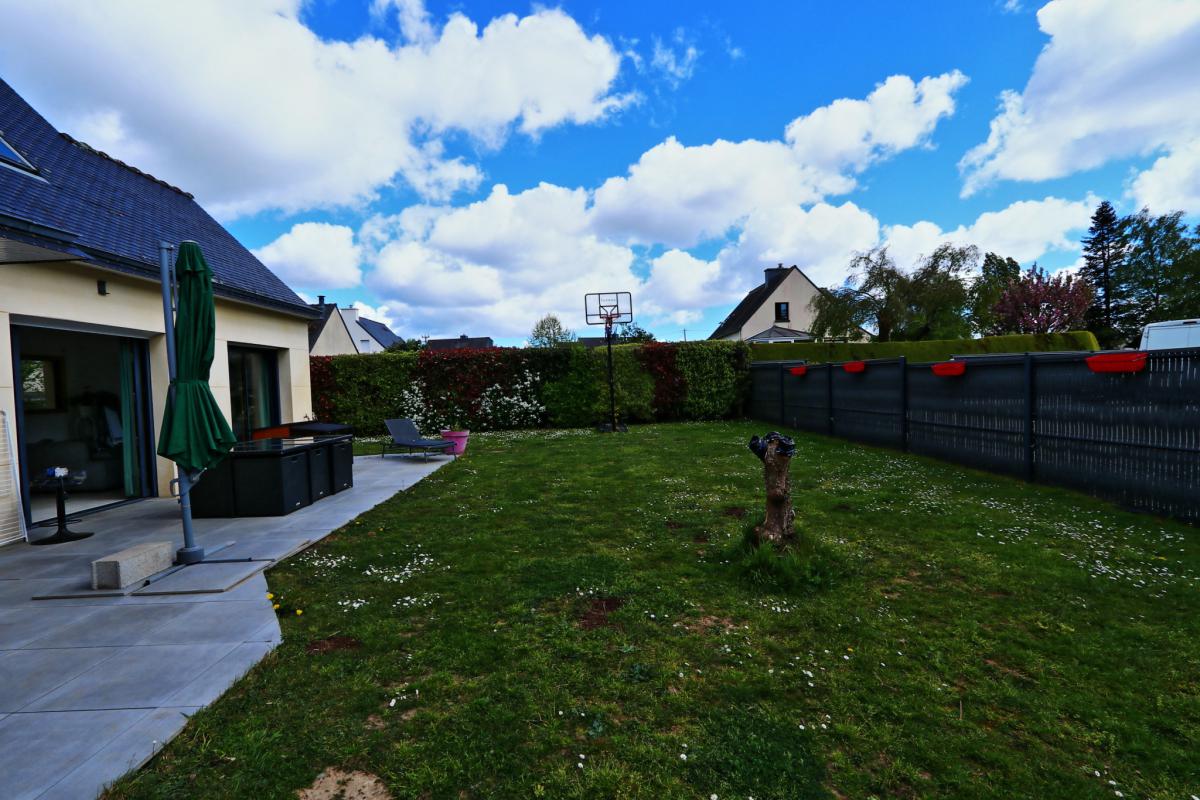 Maison 107 m2 4 chambres à Meriadec 