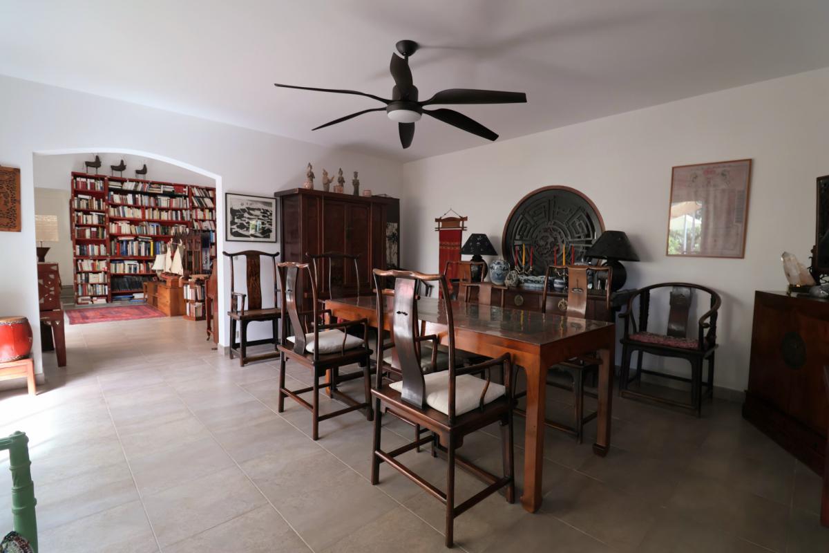 Propriété contemporaine 4 ch et parc arboré