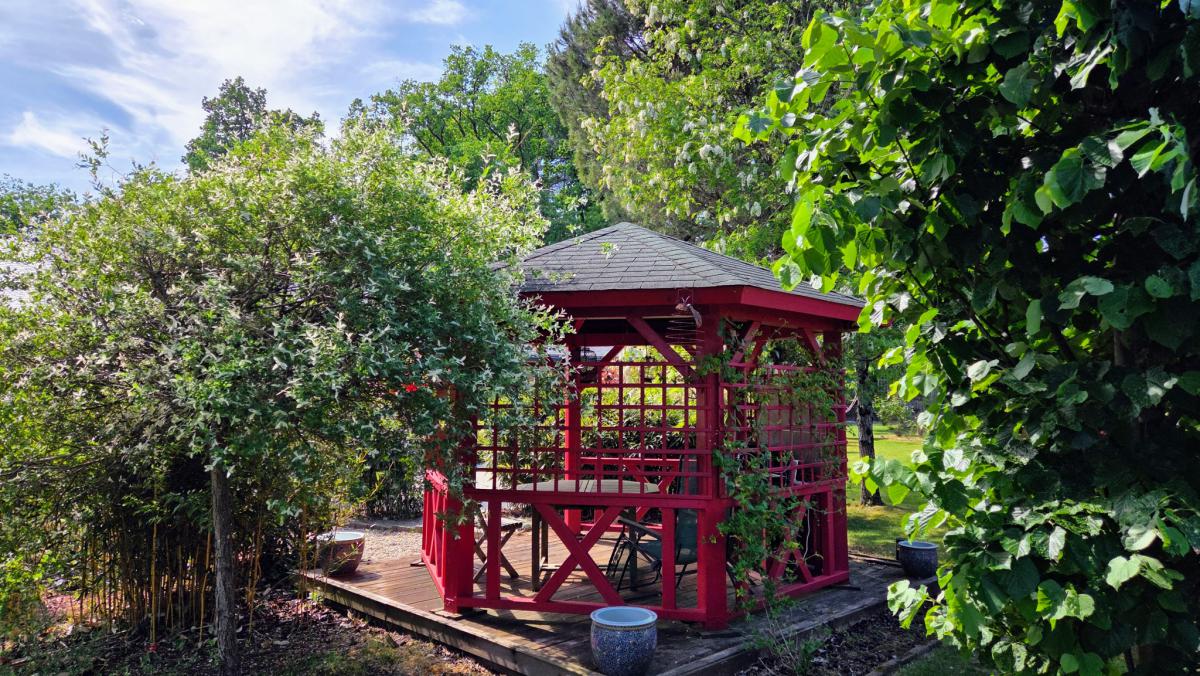 Propriété contemporaine 4 ch et parc arboré