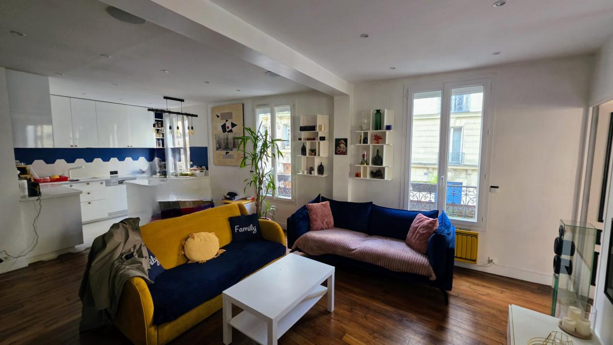 Lamarck appartement rénové lumineux 2 ch + cave