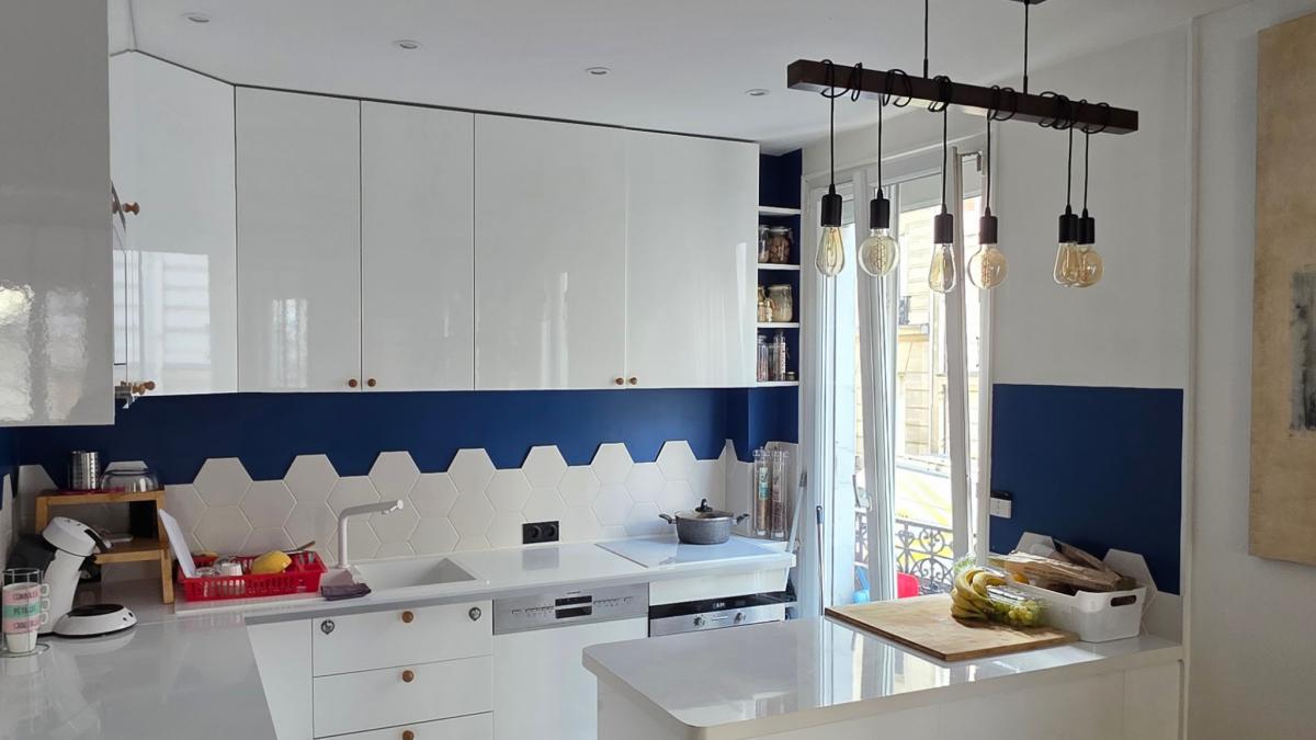 Lamarck appartement rénové lumineux 2 ch + cave