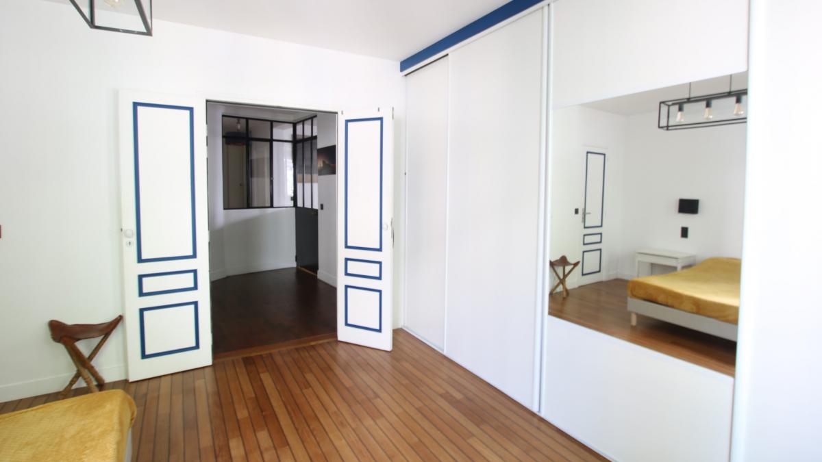 Lamarck appartement rénové lumineux 2 ch + cave