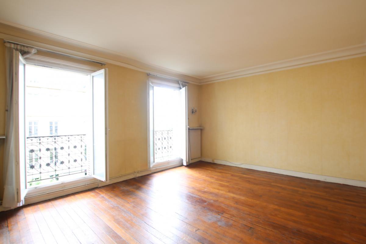 Alésia appartement Haussmanien 2 ch cave ascenseur