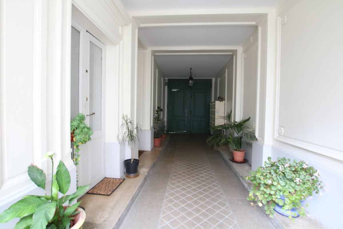 Alésia appartement Haussmanien 2 ch cave ascenseur